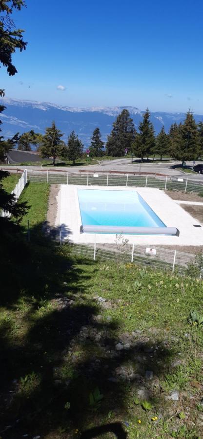 Studio Aux Pieds Des Pistes Roche Beranger シャンルッス エクステリア 写真